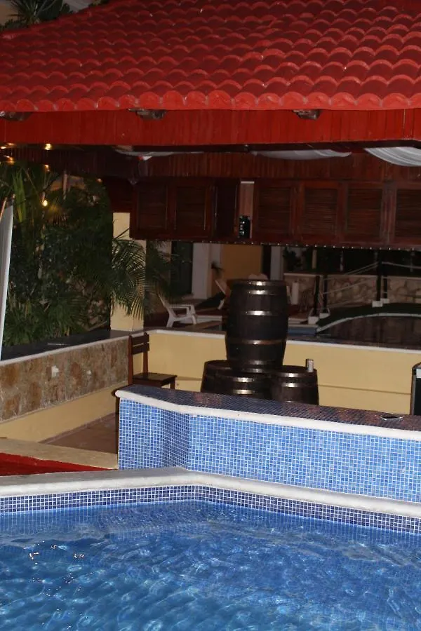 *** Отель Vista Caribe Diving Resort Плая-дель-Кармен Мексика